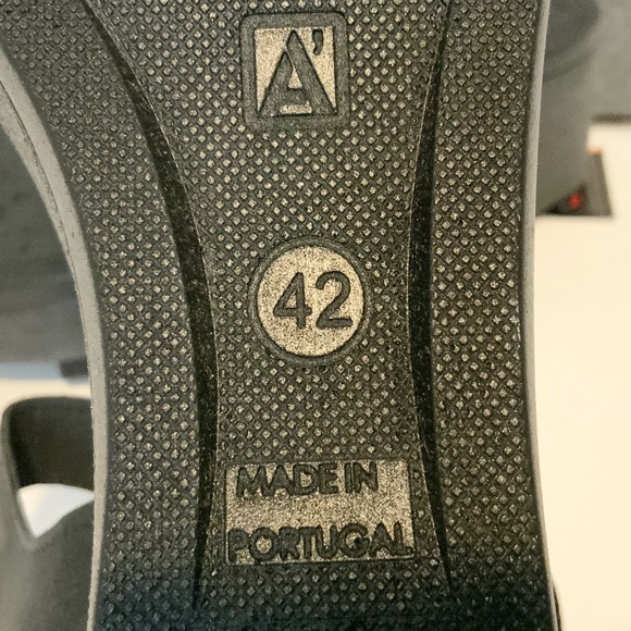 Arcopedico Women's Black Harley Wedge Sandal 10.5-11 M US Arch Support Shoes - Picture 6 of 7